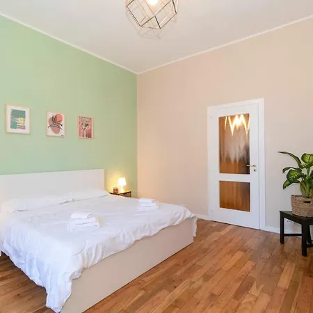 Apartment Borgo Po Comfy X4 Turin